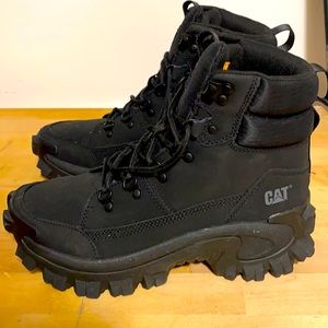 New! Never worn CAT Chunky hiking boots